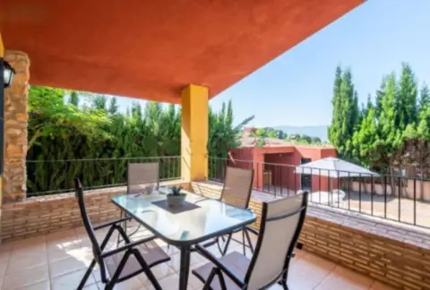 Chalet en Urbanizacion La Foia