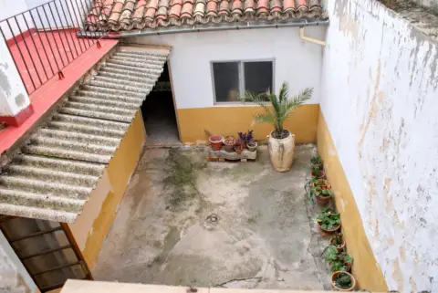 Casa en calle de Nou