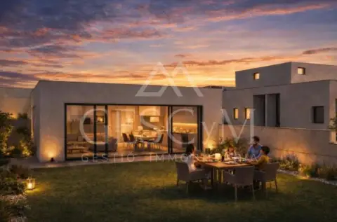 Chalet en Carrer de la Sardana, 926