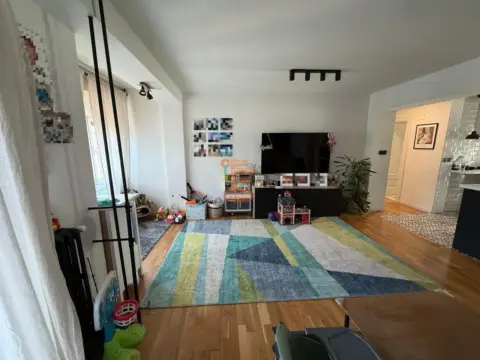 Piso en calle de Miguel Servet