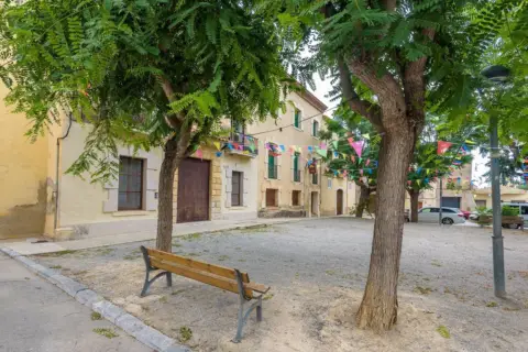 Casa rústica en Plaça de l'Església, 14