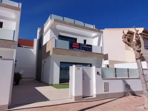 Chalet en calle de Emilio Castelar