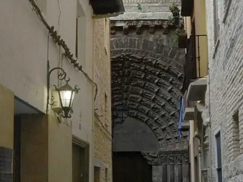 Local comercial en calle de la Rúa, 3