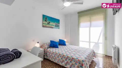 Habitación en calle Carrer de Pere Cabanes