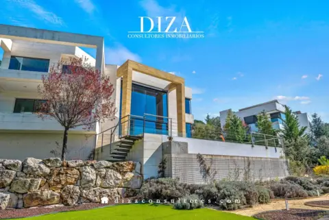 Chalet en calle Alcotán