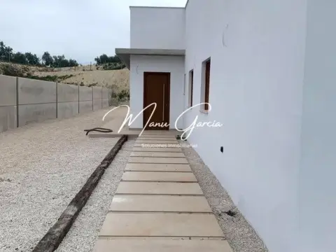 Casa pareada en calle Pontevedra