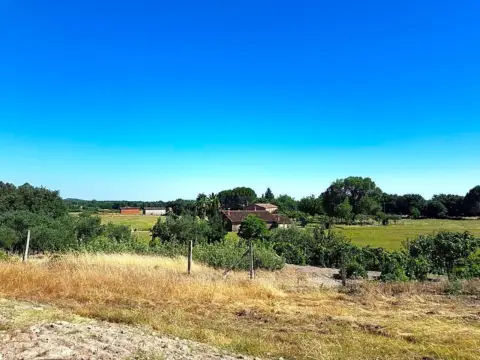 Finca rústica en Carretera Madrigal de La Vera, nº 1