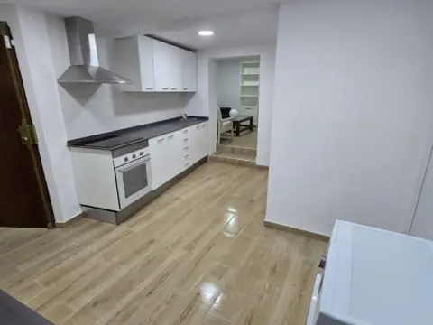 Habitación en Carrer Sant Antoni, 27