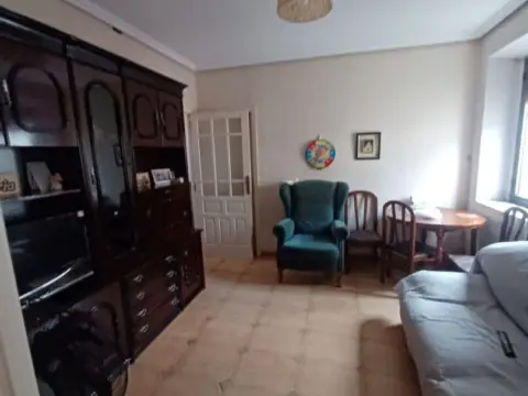 Casa adosada en Travesía de Críspulo Hernansanz