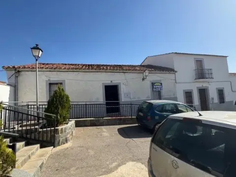 Casa en Llera