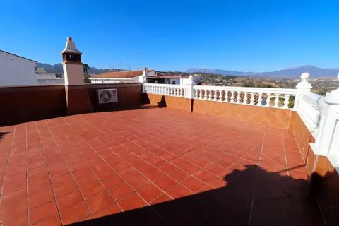 Casa adosada en Alhaurín El Grande