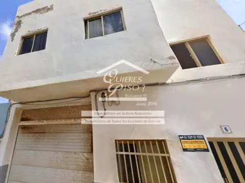 Chalet en calle Eduardo Marquina