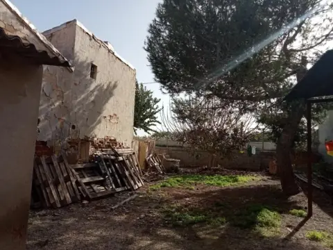 Finca rústica en calle Barrio Las Barracas