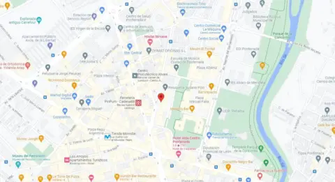 Local comercial en Avenida de Compostilla, 6