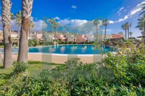 Piso en Urbanización Jardines de Zahara