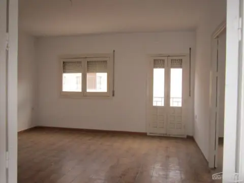 Piso en calle del Monturque, 77