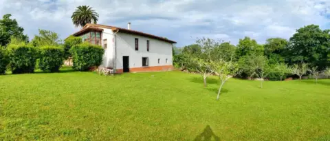 Casa en calle Cardoso