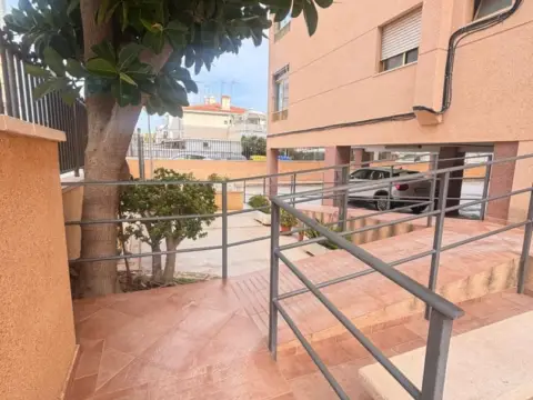 Apartamento en Club Nautico