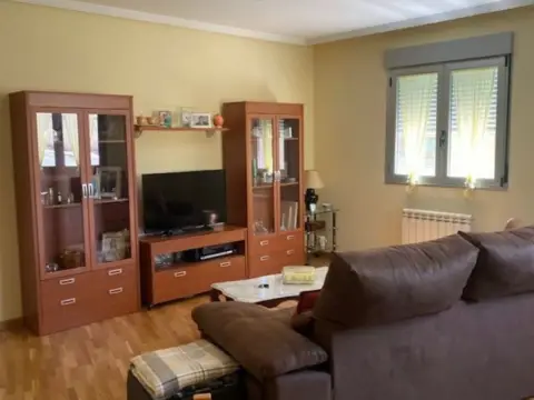 Piso en calle CL Gumers Azcarate, nº 21