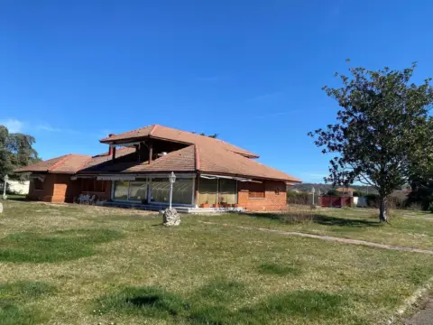 Chalet en Carretera de Caminón