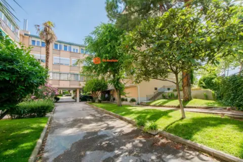 Piso en calle de Alonso Saavedra, 3