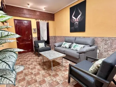 Piso en calle de la Reina