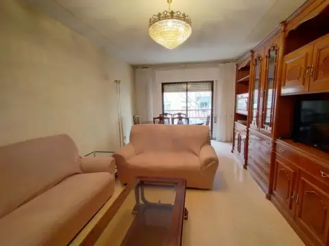 Piso en calle de Antonio Sangenis