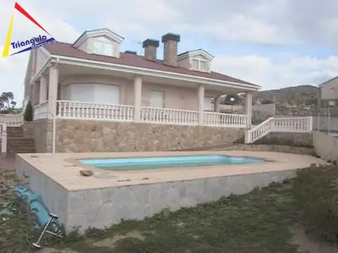 Chalet en Otero de Herreros