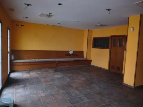 Local comercial en Casco Antiguo Torres Alameda