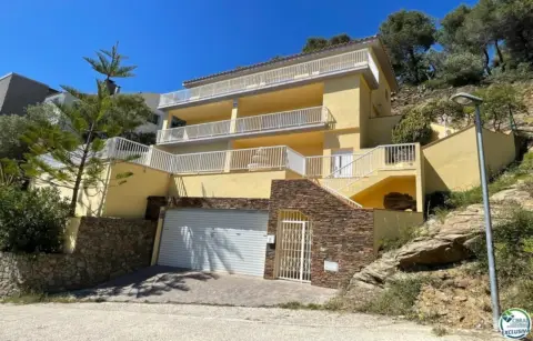 Chalet en Carrer de Miró