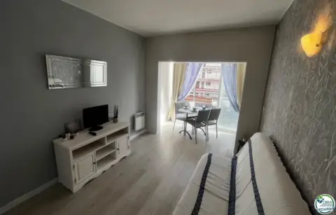 Estudio en Carrer de la Cala Rostella