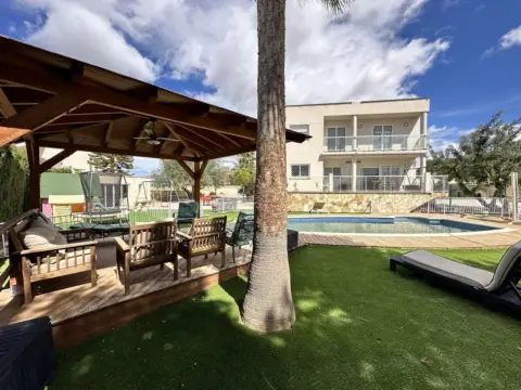 Chalet en Carrer de la Telefora