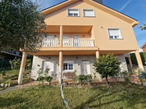 Chalet en calle La Zarzamora, 278