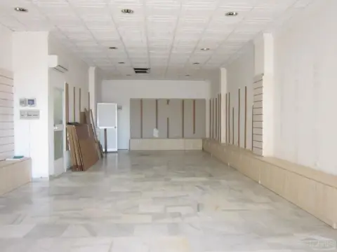 Local comercial en Semicentro