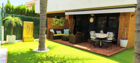Casa pareada en La Quinta