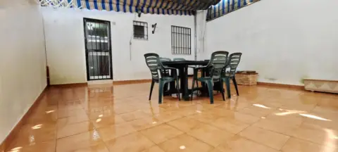 Casa adosada en calle de la Soledad, 14