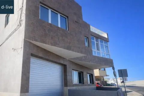 Casa pareada en Quintanilla-San Andres
