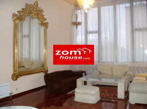 Piso en calle de Bolivia