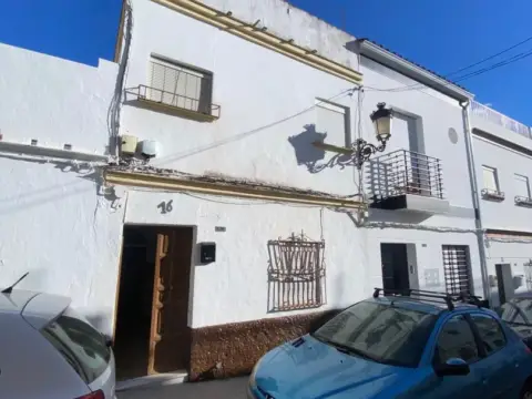 Casa en calle del Coronil, 16