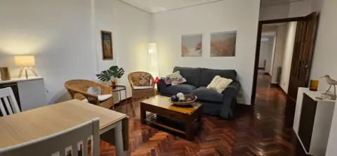 Piso en Cuatro Caminos