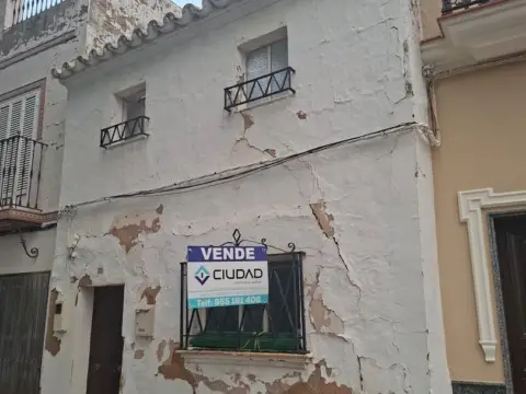 Casa en calle de la Cruz Verde