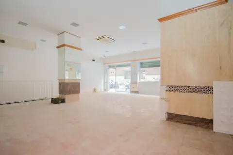 Local comercial en calle Postigo de San Agustín