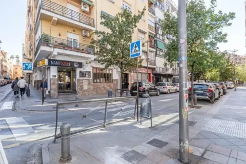 Piso en calle Obispo Hurtado, 13