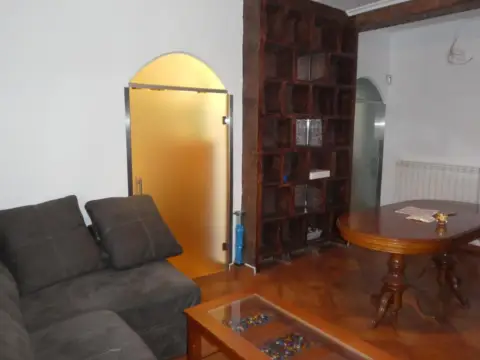 Casa adosada en calle de Príncipe de Viana