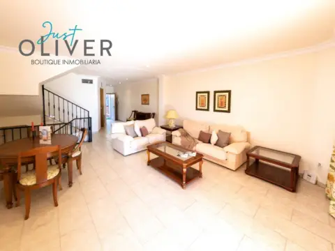 Casa pareada en Carrer de la Punta del Cavall