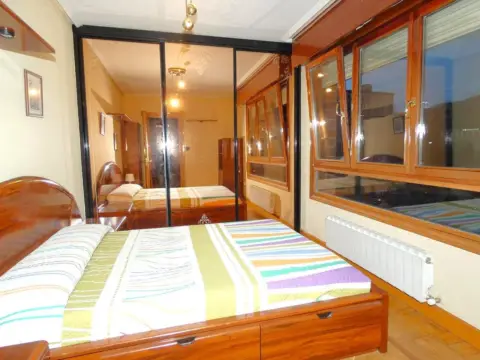 Piso en Azkue Ingurubidea