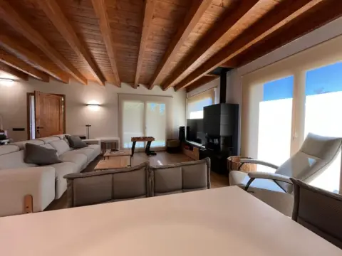 Chalet en calle Rue de La Mairie