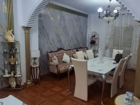 Chalet en Avenida de Andalucía