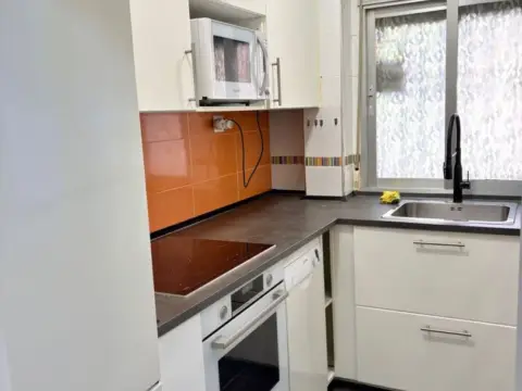 Piso en calle de Neptuno, 34