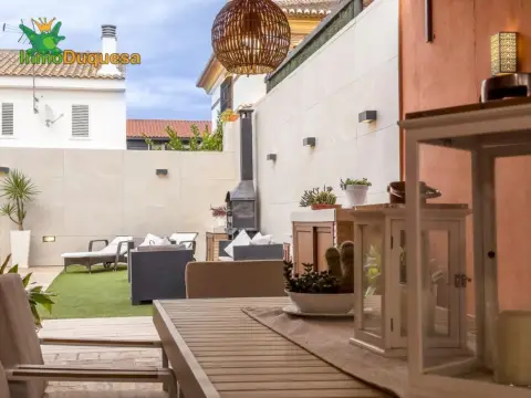 Casa pareada en calle La Rioja, nº 15